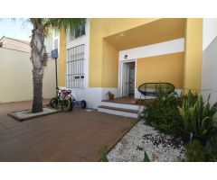 VIVIENDA ADOSADA EN DOÑA PETRA