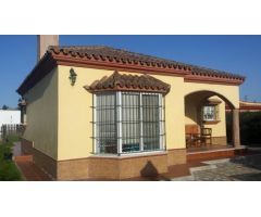 Chalet en Alquiler en Chiclana de la Frontera, Cádiz