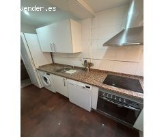 Estupenda vivienda para estudiantes en Barriada Hispalis esquina con Ramón y Cajal