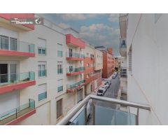 ESTUPENDO PISO CON PISCINA EN EL EJIDO