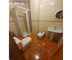 PISO CON  AMPLIO PATIO PARA ESTUDIANTES