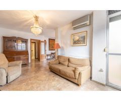 Increíble ático dúplex a reformar en zona Alhamar