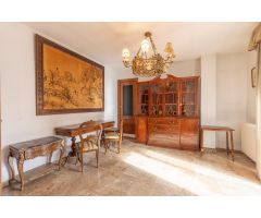 Increíble ático dúplex a reformar en zona Alhamar