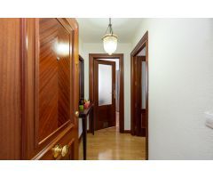 Estupendo piso en Maracena