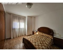 Oportunidad única: edificio con apartamentos y terraza en l’Ametlla de Mar