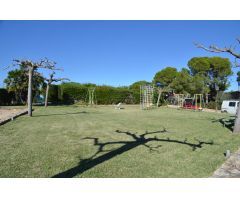 Tu casa junto al Mediterráneo: parcela en urbanización privada
