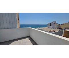 Ático dúplex de obra nueva con impresionantes vistas al mar en l’Ametlla de Mar