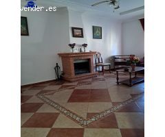 CHALET EN LA SEGUNDA PISTA DE LA PLAYA LA BARROSA