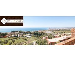 LUJOSO ÁTICO-DÚPLEX CON VISTAS AL MAR CON PISCINA Y GIMNASIO