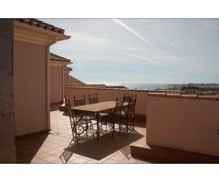ALQUILER DE PRECIOSO ÁTICO CON TERRAZA DE 100 M2 Y GARAJE EN EL HIGUERON- FUENGIROLA