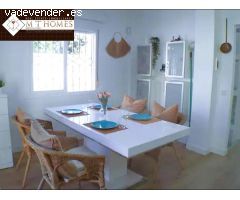 BONITA VILLA INDEPENDIENTE CON PISCINA - ASCENSOR  Y GARAJE EN FUENGIROLA - LOS PACOS