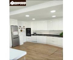BONITA VILLA INDEPENDIENTE CON PISCINA - ASCENSOR  Y GARAJE EN FUENGIROLA - LOS PACOS