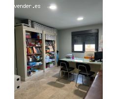 ¡Oportunidad Única de Alquiler de Oficina en el Corazón de Badajoz!*