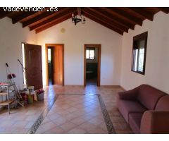 CASA DE CAMPO CON BARBACOA Y BUENAS VISTAS EN PARCELA COMPARTIDA CON OTRA CASA. ZONA TRANQUILA