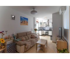 PISO CÉNTRICO EN PLANTA BAJA CON PEQUEÑO PATIO