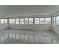 Ático-duplex en pleno centro de Fuengirola con espectaculares vistas