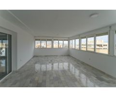 Ático-duplex en pleno centro de Fuengirola con espectaculares vistas