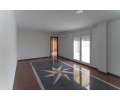 Ático-duplex en pleno centro de Fuengirola con espectaculares vistas