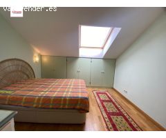 En Burgos. Se alquila apartamento dúplex en Venerables. Amueblado, luminoso, ascensor cota cero