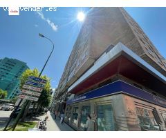 PISO DE TRES DORMITORIOS EN VENTA, EN AV. CANTABRIA