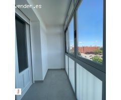 PISO DE TRES DORMITORIOS EN VENTA, EN AV. CANTABRIA