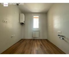 PISO DE TRES DORMITORIOS EN VENTA, EN AV. CANTABRIA