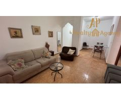 Estupendo piso de 2 habitaciones, amueblado, en Calle Palleter, La Petxina.