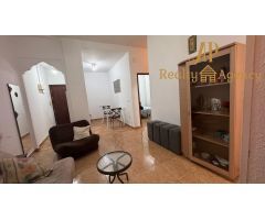 Estupendo piso de 2 habitaciones, amueblado, en Calle Palleter, La Petxina.