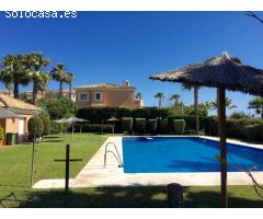 Casa en Alquiler en La Alcaidesa, Cádiz