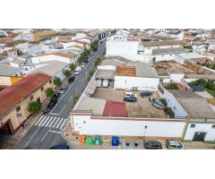 SUELO URBANO EN EL CENTRO DE BOLLULLOS!!!
