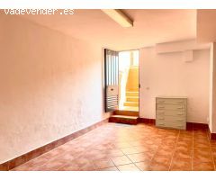 ???? Casa adosada con sótano, patio y excelente ubicación en Bormujos (Calle La Luna)