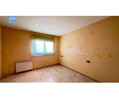 DÚPLEX CON TERRAZA I PÀRQUING