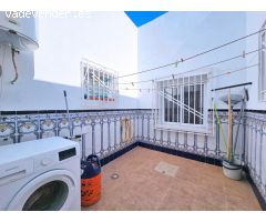 Se vende vivienda de planta baja en la Aparecida con 3 dormitorios, 2 patios, terraza y porche