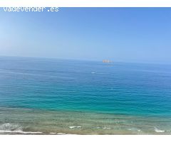 Vive el encanto de Benidorm desde la primera línea de la playa Levante