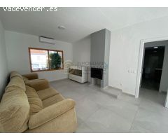 ???? Se alquila moderno chalet adosado recién reformado en zona Rincón de Loix en Benidorm ????