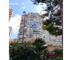 ATICO CON VISTAS AL MAR, SEMIAMUEBLADO, CON URBA. A ESCASOS 7 MIN. PLAYA DE LEVANTE, BENIDORM
