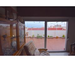 Ático con terraza de ensueño, orientación sur y sol todo el día (Alicante centro)