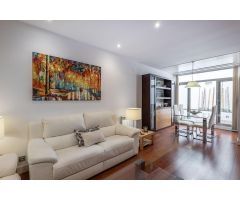 Vivienda junto a plaza Mariana Pineda
