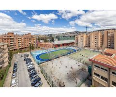 Exclusivo ático en Parque de las Infantas: luz, vistas y posibilidades infinitas