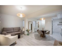 ¡ATENCIÓN! PISO TOTALMENTE REFORMADO CON GRANDES CALIDADES EN PLENO CENTRO DE GRANADA