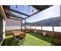 ¡¡¡PRECIOSO CASA CON TODO EL CONFORT Y LUJO QUE MERECES EN GRANADA!!! VEN A VISITARLO