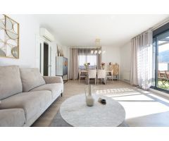 ¡¡¡PRECIOSO CASA CON TODO EL CONFORT Y LUJO QUE MERECES EN GRANADA!!! VEN A VISITARLO