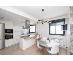 ¡¡¡PRECIOSO CASA CON TODO EL CONFORT Y LUJO QUE MERECES EN GRANADA!!! VEN A VISITARLO