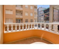 Apartamento en Venta en Torrevieja, Alicante