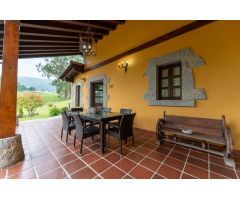 CASA DE PIEDRA CON GRAN FINCA EN PLENA NATURALEZA