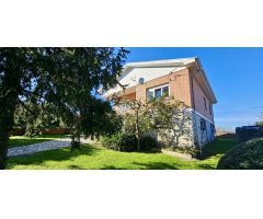 CHALET UNIFAMILIAR CON JARDÍN EN POLANCO