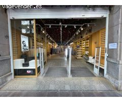 ¡OPORTUNIDAD ÚNICA! Local comercial de 240?m² en plena Rambla de Sabadell – Zona Prime