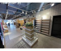 ¡OPORTUNIDAD ÚNICA! Local comercial de 240?m² en plena Rambla de Sabadell – Zona Prime