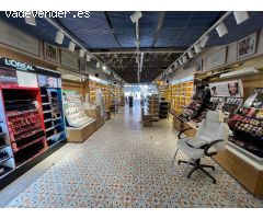 ¡OPORTUNIDAD ÚNICA! Local comercial de 240?m² en plena Rambla de Sabadell – Zona Prime
