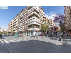 Increíble ático dúplex a reformar en zona Alhamar